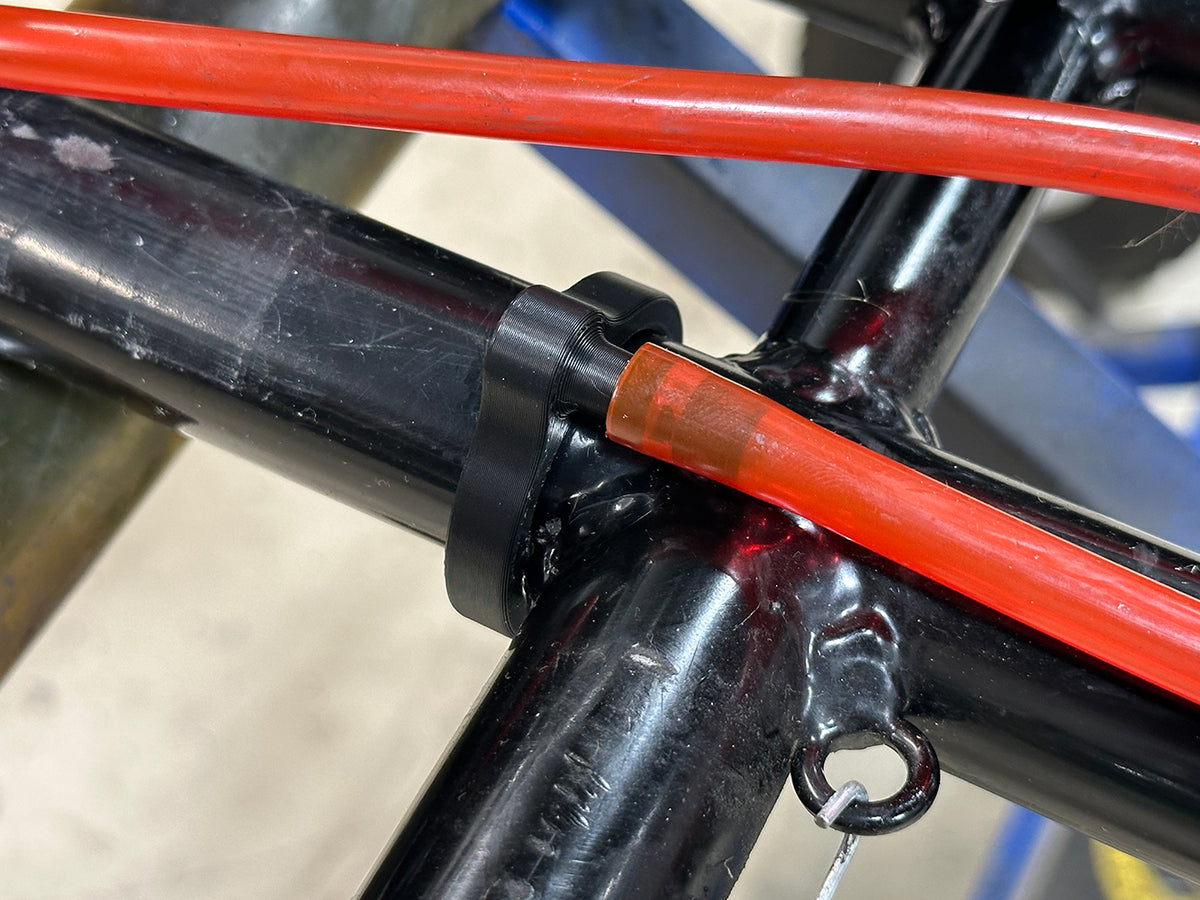 Clip on Fuel Line Plug